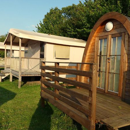 Camping Du Pontis Verteillac Exteriér fotografie