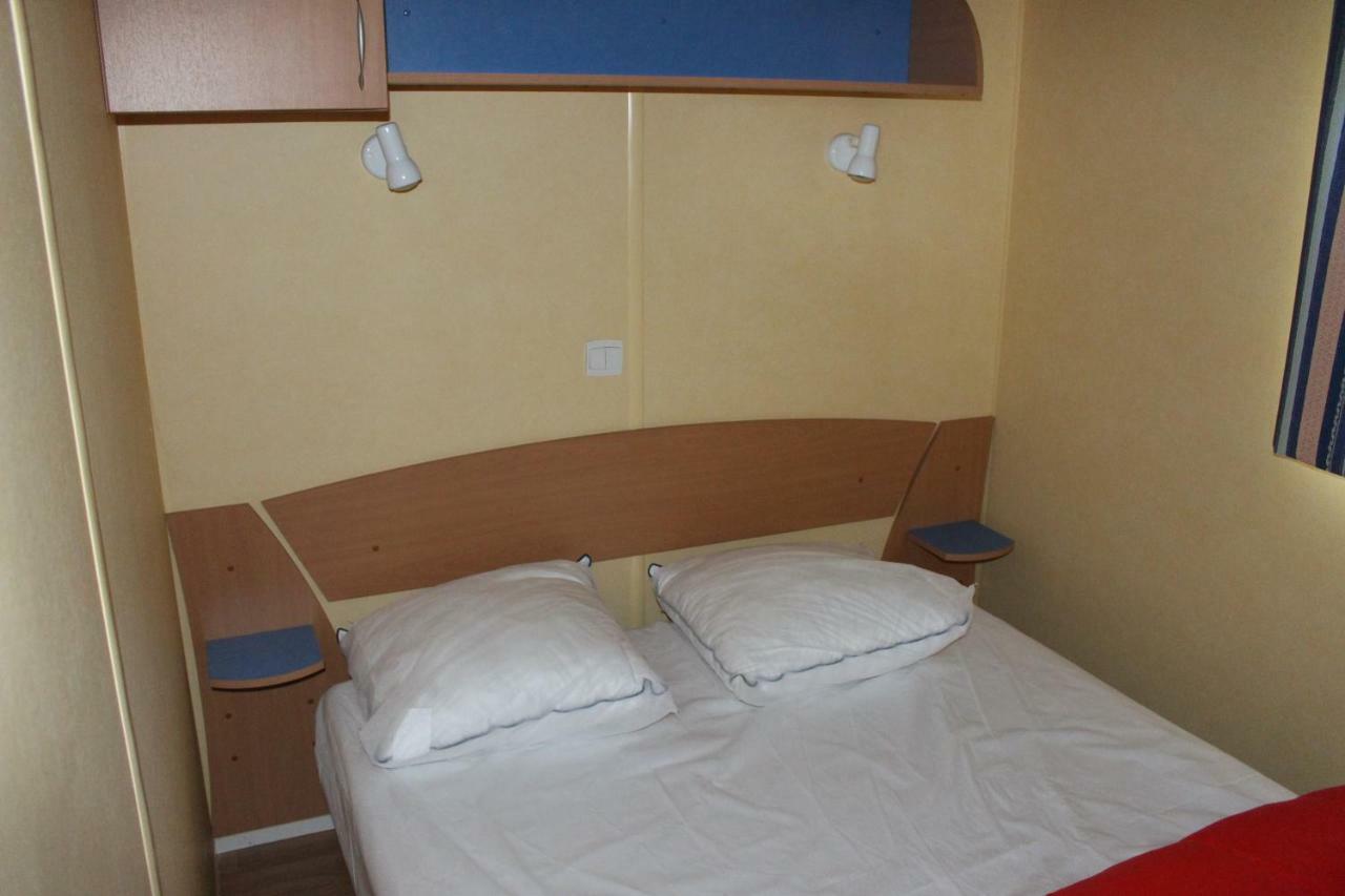 Camping Du Pontis Verteillac Exteriér fotografie