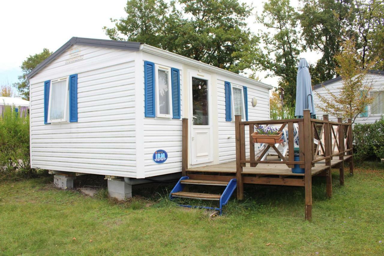 Camping Du Pontis Verteillac Exteriér fotografie