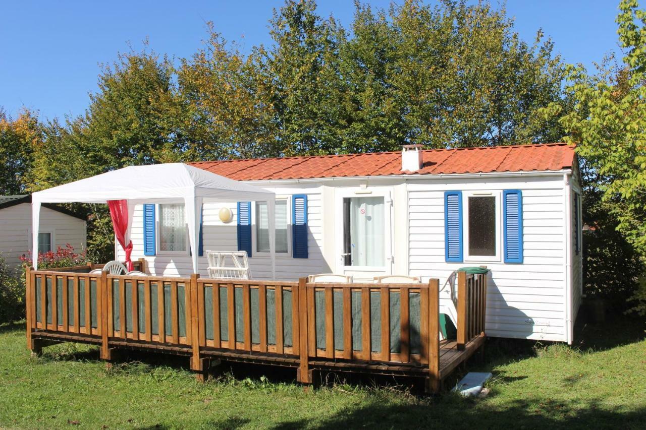Camping Du Pontis Verteillac Exteriér fotografie