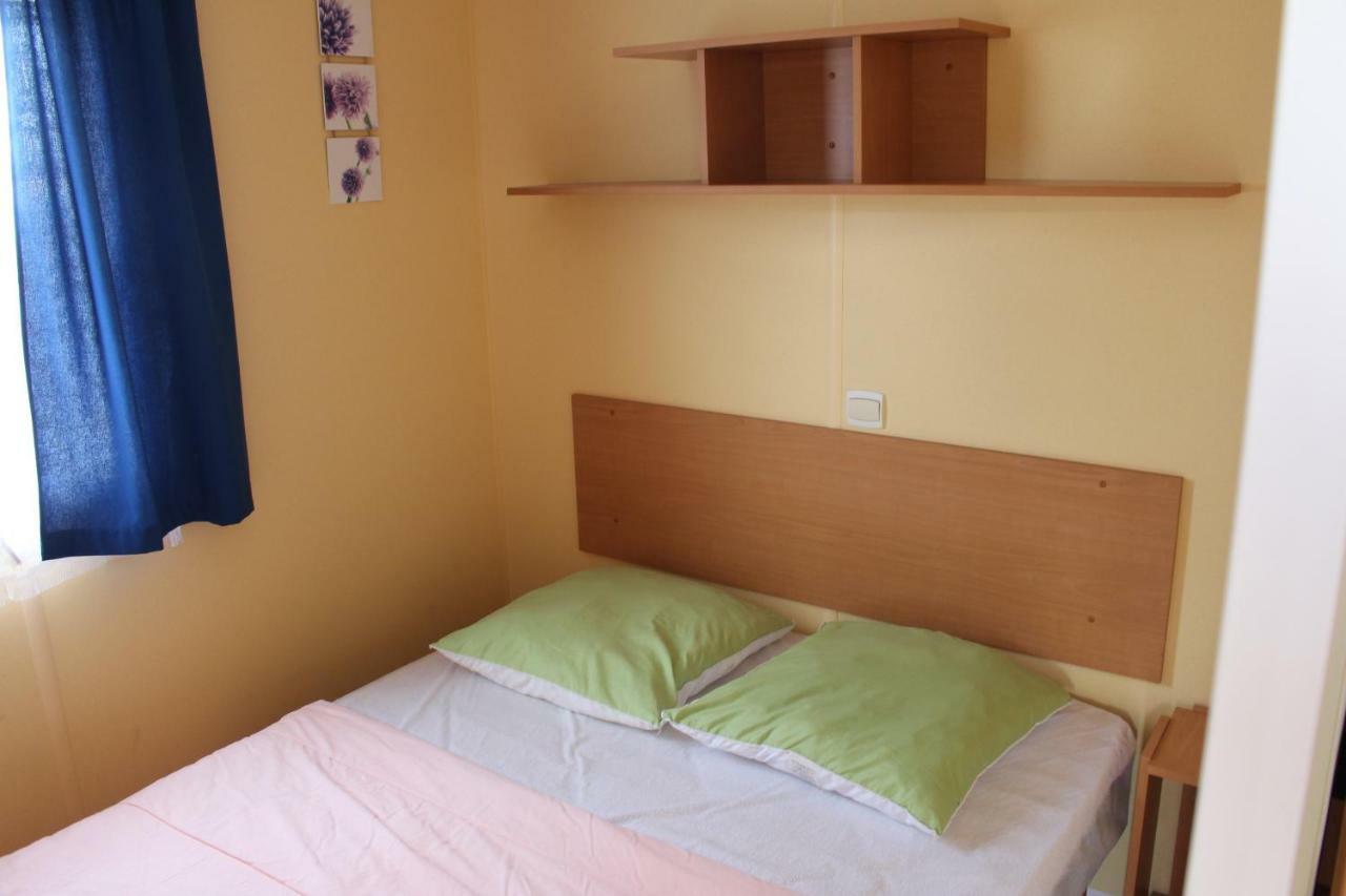 Camping Du Pontis Verteillac Exteriér fotografie